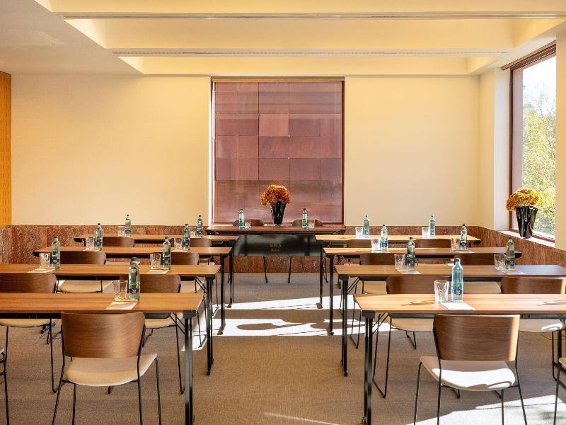 Melia Bilbao image