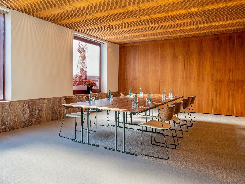 Melia Bilbao image