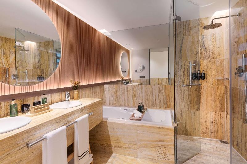 Melia Bilbao image