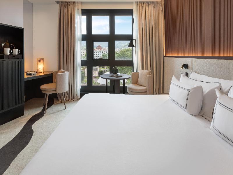 Melia Bilbao image