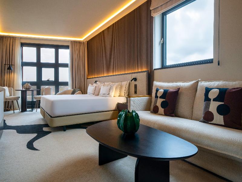 Melia Bilbao image