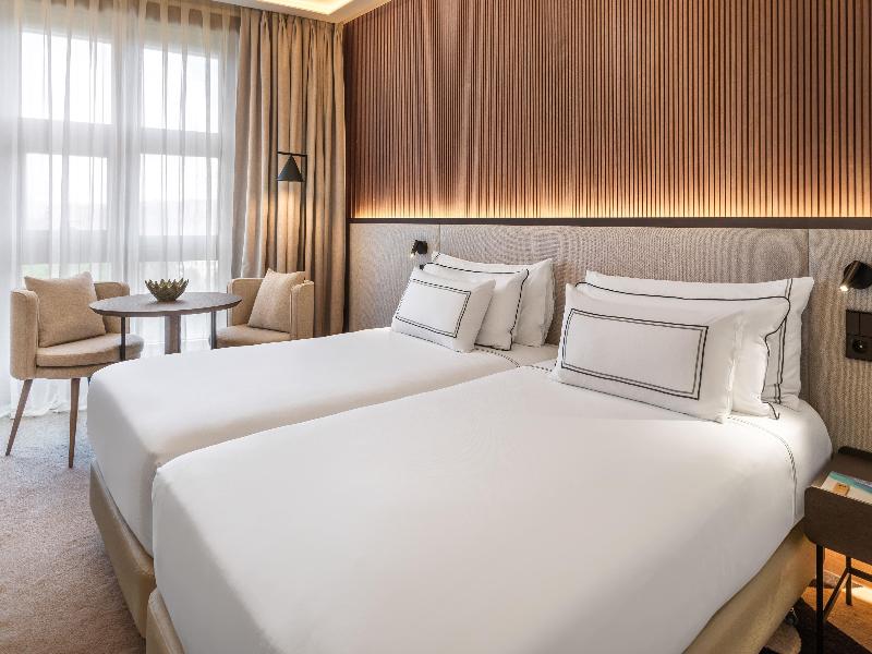 Melia Bilbao image