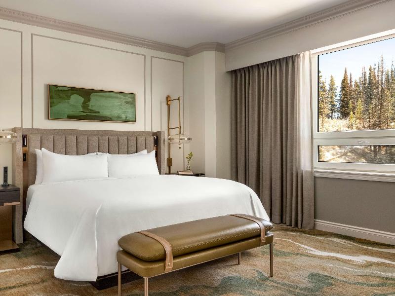 Fairmont Chateau Lake Louise Fairmont Chateau Lake Louise