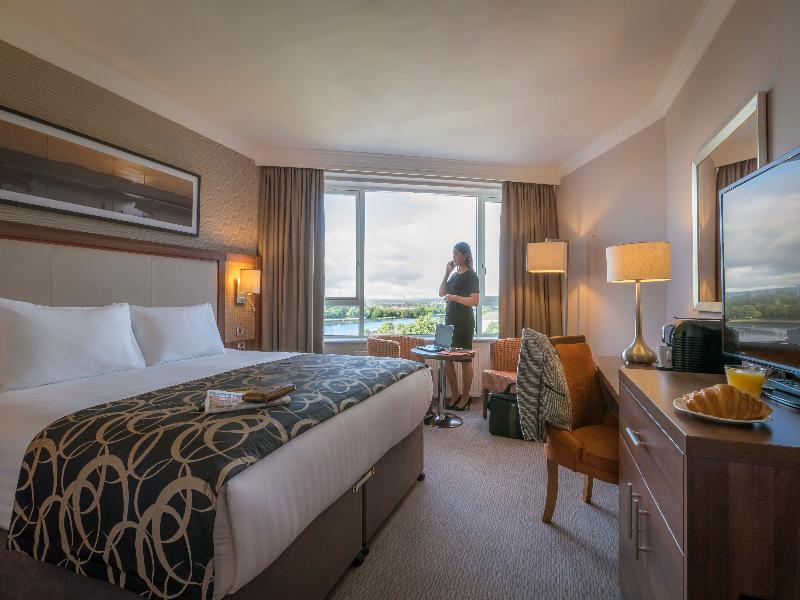 Clayton Hotel Silver Springs image
