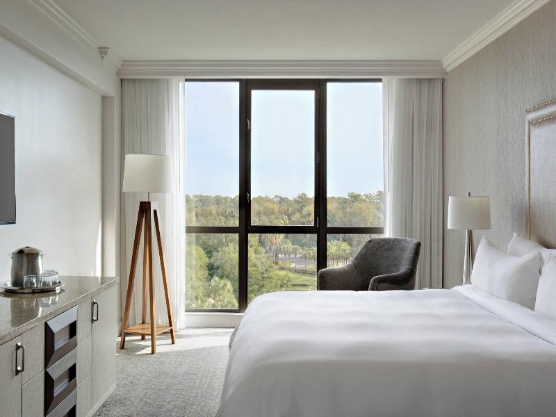 SUITE KING BED ONE BEDROOM