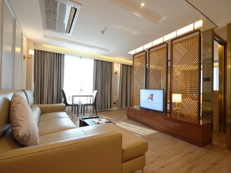 Alexander Hotel Bangkok image