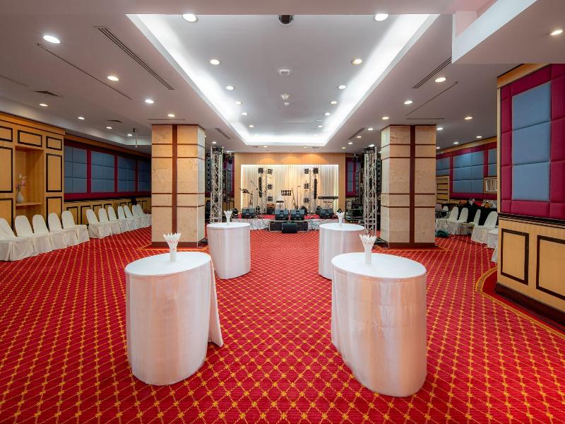 Alexander Hotel Bangkok image