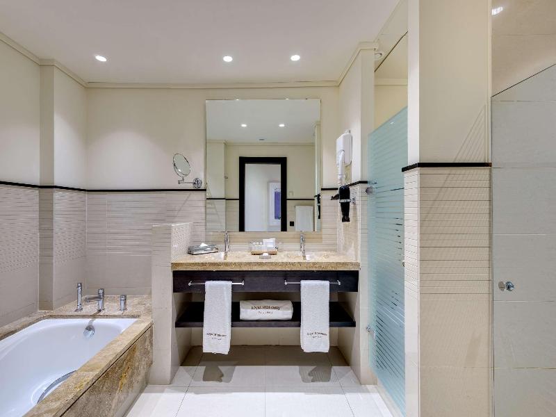 Royal Hideaway Sancti Petri image