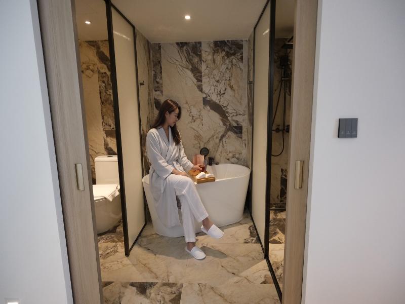 ROYS Hotel Bangkok  image