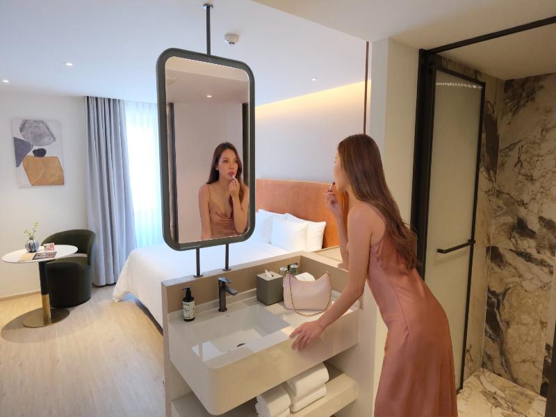 ROYS Hotel Bangkok  image