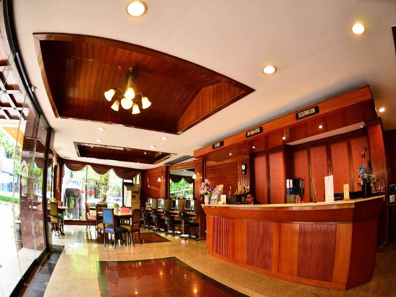 Silom Village Inn image
