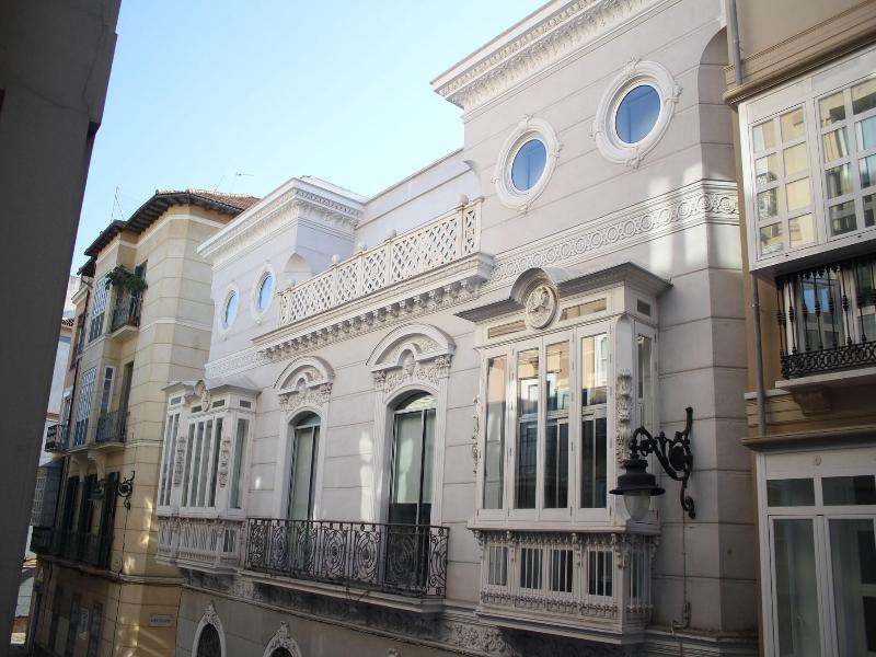 Del Pintor image