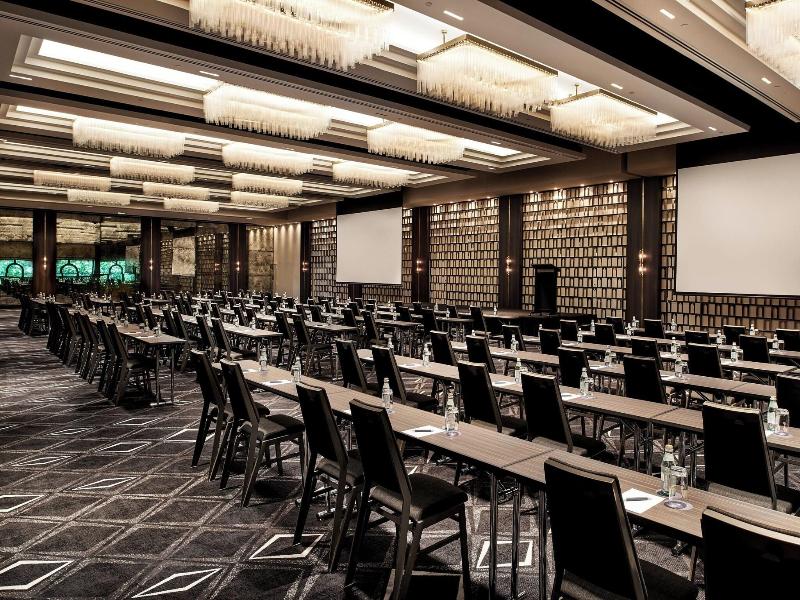 Sheraton Grand Sydney Hyde Park image
