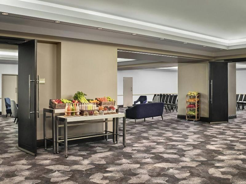 Sheraton Grand Sydney Hyde Park image