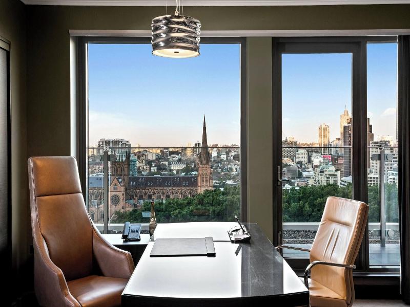 Sheraton Grand Sydney Hyde Park image