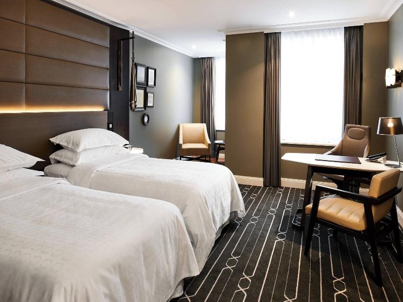 Sheraton Grand Sydney Hyde Park image