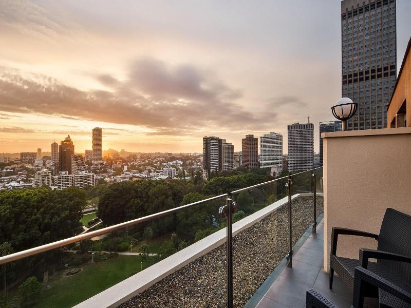 Sheraton Grand Sydney Hyde Park image