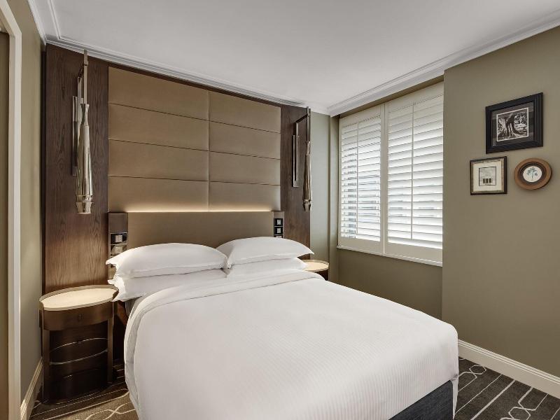 Sheraton Grand Sydney Hyde Park image