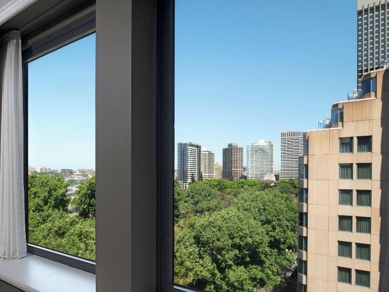 Sheraton Grand Sydney Hyde Park image