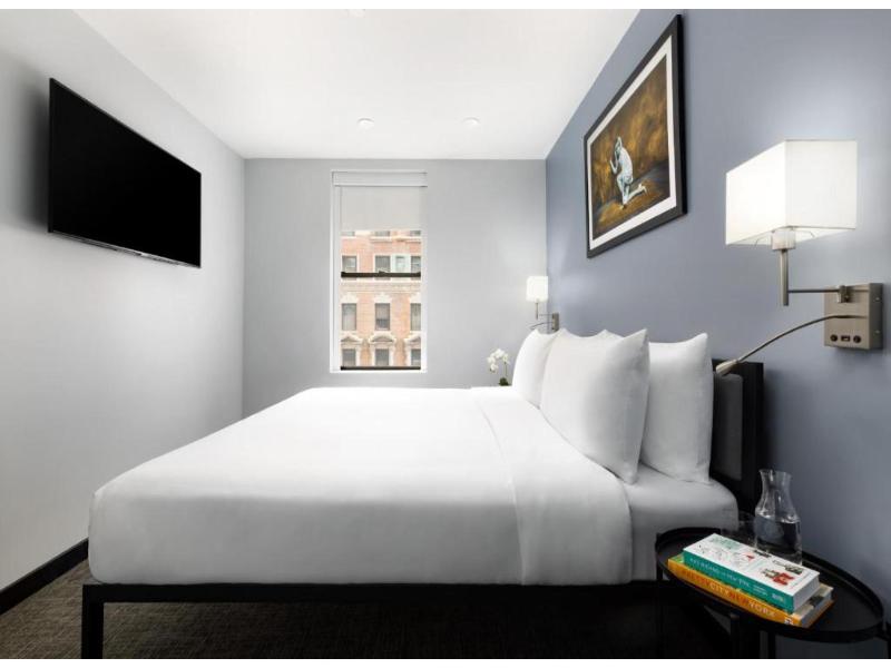 OYO Hotel Times Square  image