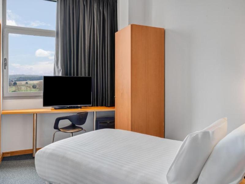 B&B HOTEL Barcelona Mollet Porta de Gallecs image