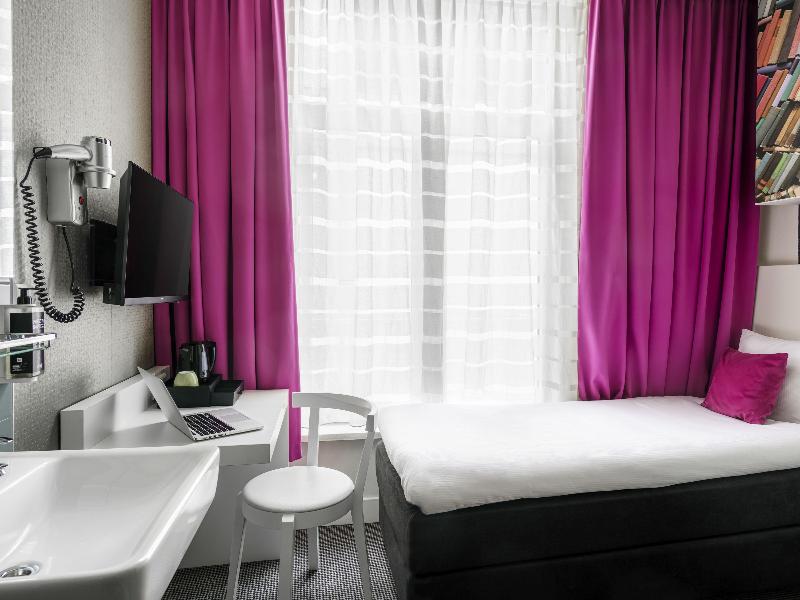 ibis Styles Amsterdam Amstel image