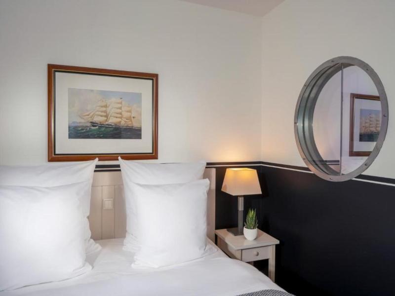 Sunday Resort Hafendorf Rheinsberg Hotel image