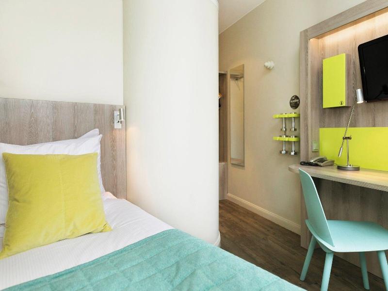 Central Hotel image