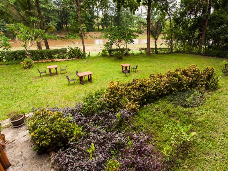 Riverhouse Resort Mae Sariang