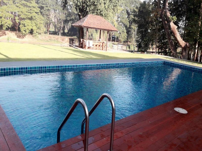 Riverhouse Resort Mae Sariang