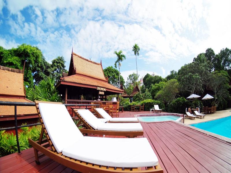 Sugar Hut image