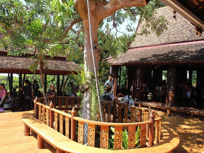 Sugar Hut image