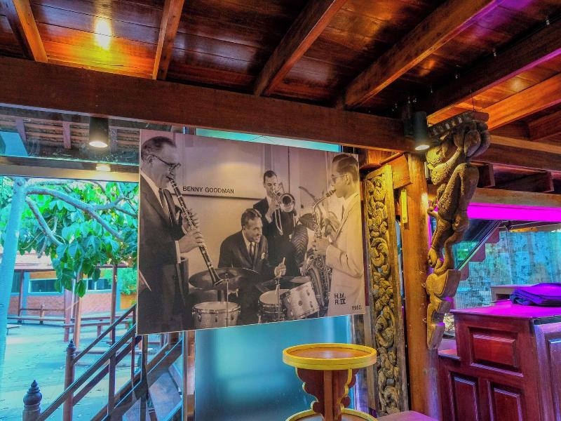 Sugar Hut image