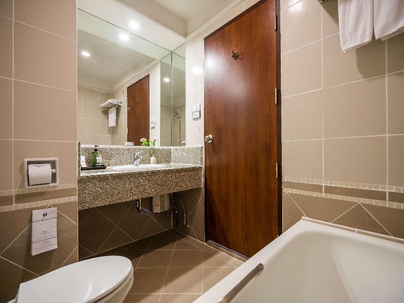 Tawa Ravadee Resort image