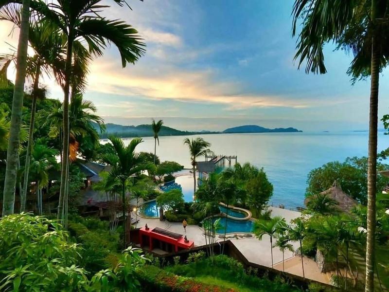 Racha Kiri Resort & Spa Khanom image