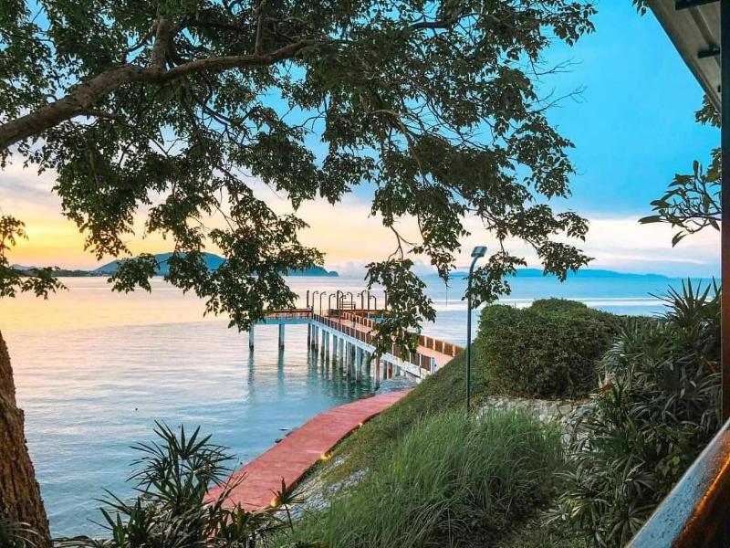 Racha Kiri Resort & Spa Khanom image