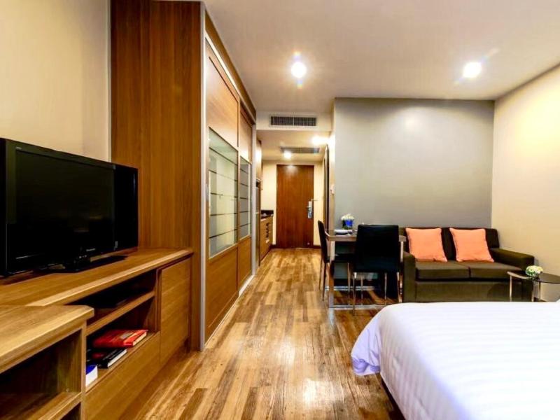 Sima Thani Hotel image