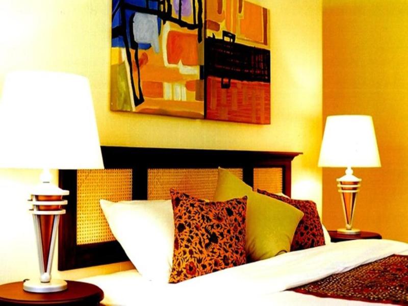 Baan Bayan Beach Hotel image