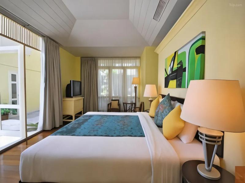 Baan Bayan Beach Hotel image