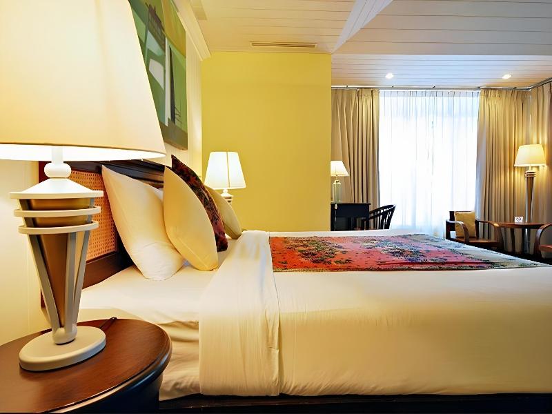 Baan Bayan Beach Hotel image
