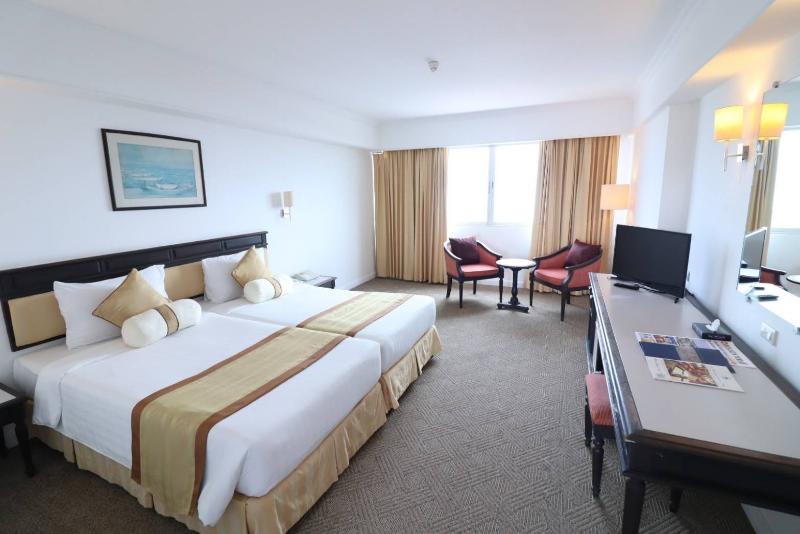Huahin Grand Hotel & Plaza image