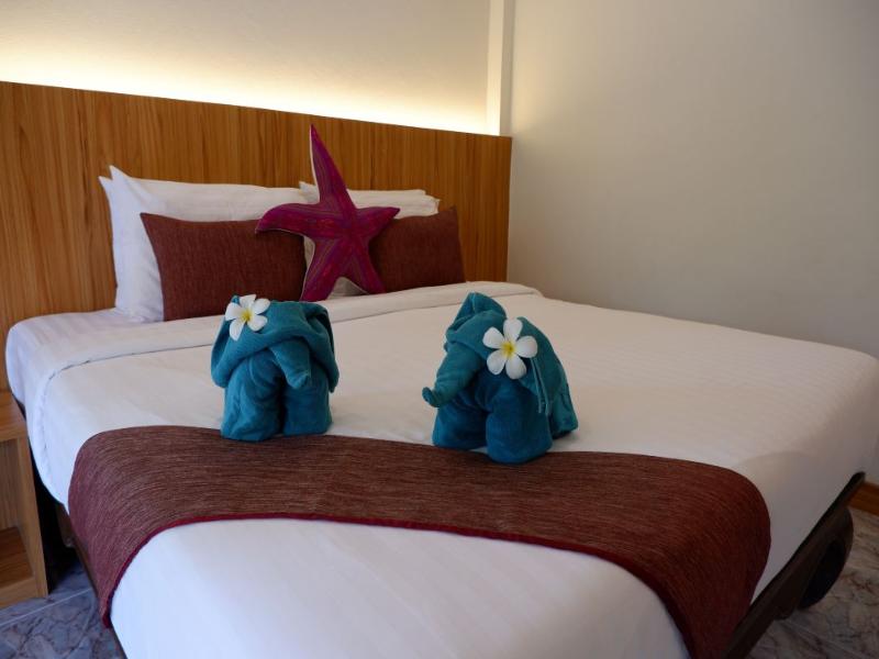 Phi Phi Villa Resort (SHA Extra Plus+) image