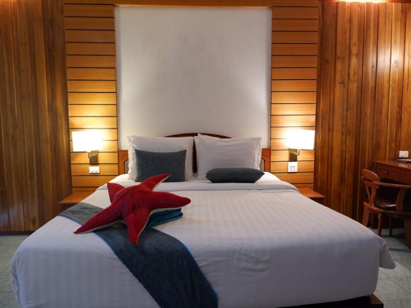 Phi Phi Villa Resort (SHA Extra Plus+) image