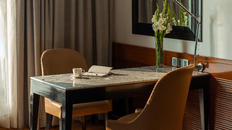 InterContinental Marine Drive Mumbai image