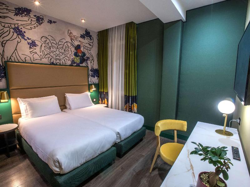 Mercure Roma Centro St. John image