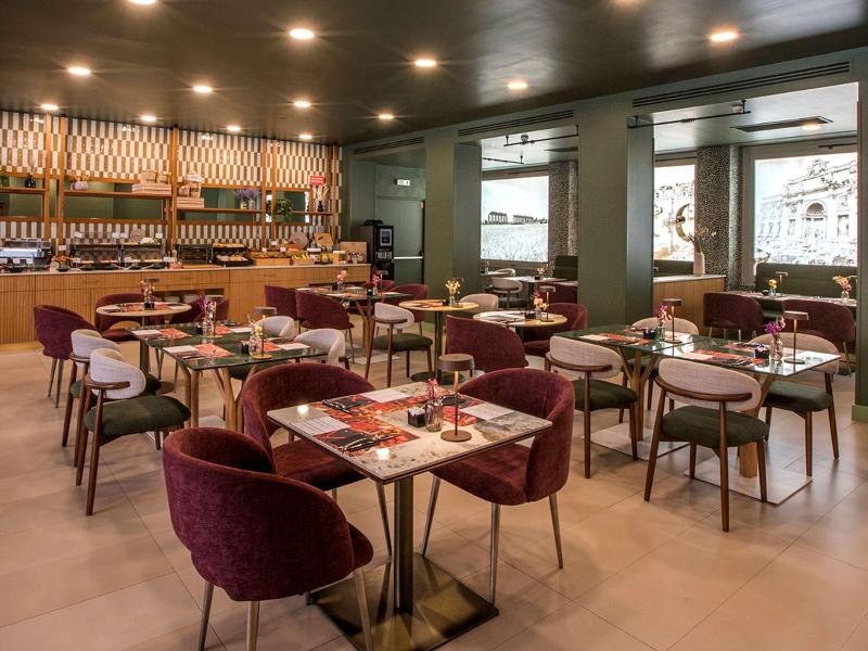 Mercure Roma Centro St. John image