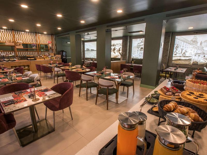 Mercure Roma Centro St. John image