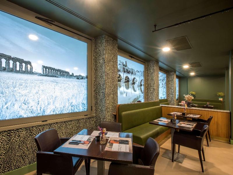 Mercure Roma Centro St. John image