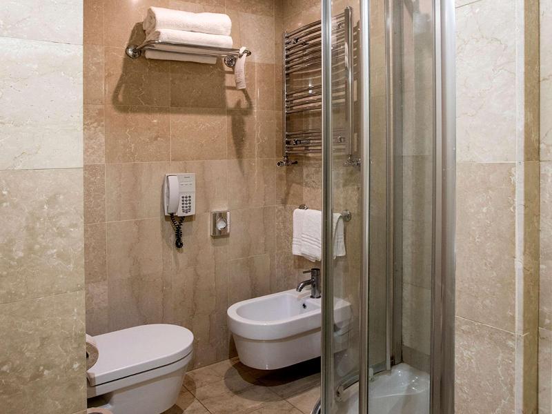Mercure Roma Centro St. John image