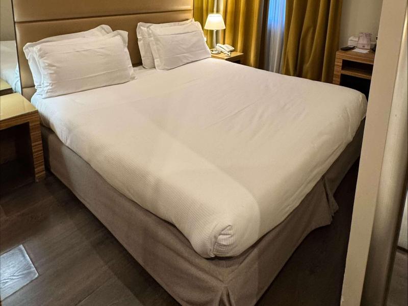Mercure Roma Centro St. John image